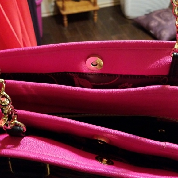 Designer Purse - Picture 3 of 8